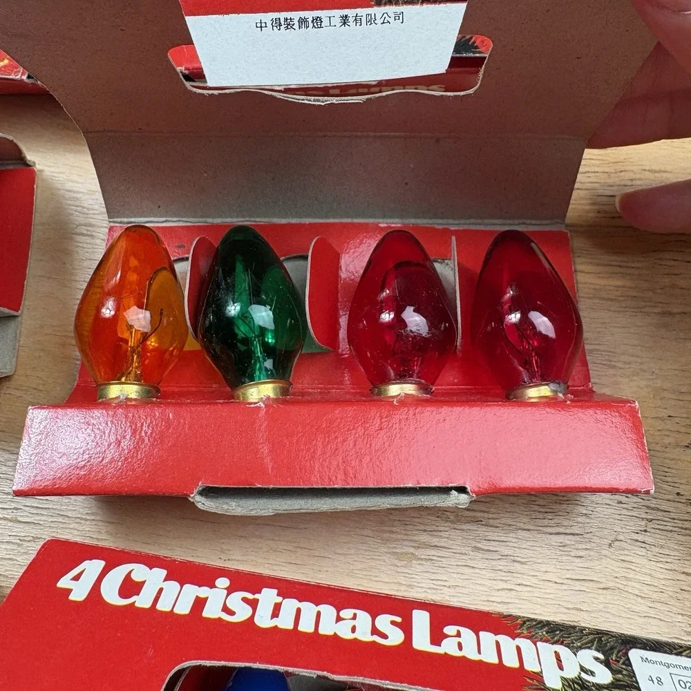 Lot of 6 Vintage NOS Montogomery Ward C7 1/2 Outdoor Christmas 24 Light Bulbs